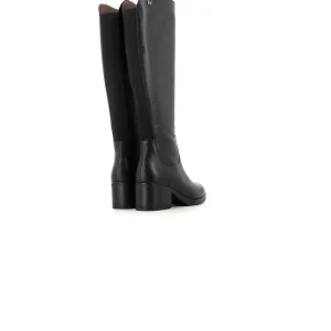 Bota Negro