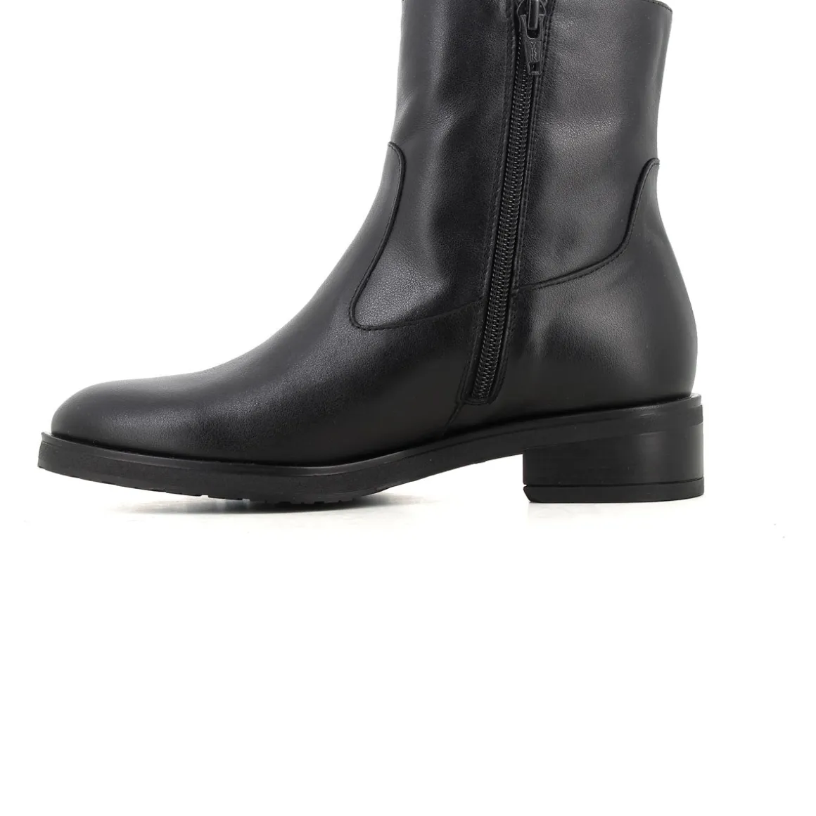botin_negro_2-3.webp Botin Negro